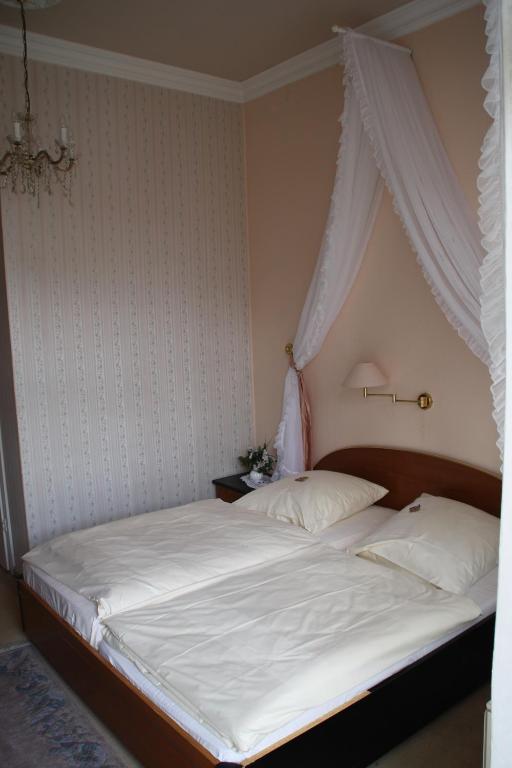 Hotel Villa Konigin Luise Bad Pyrmont Camera foto