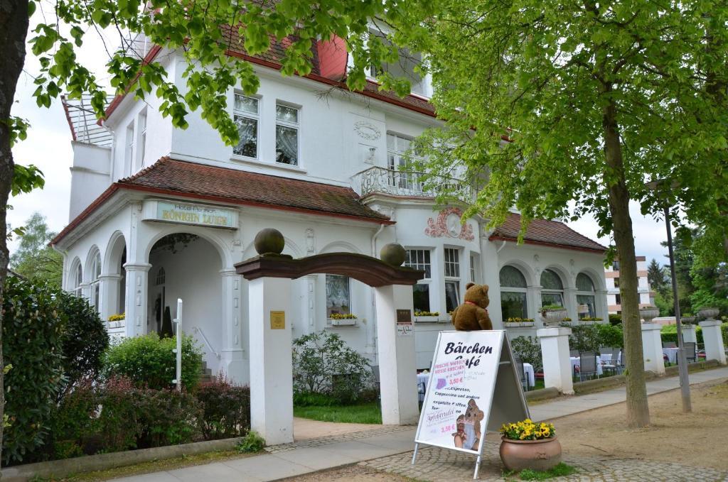 Hotel Villa Konigin Luise Bad Pyrmont Esterno foto
