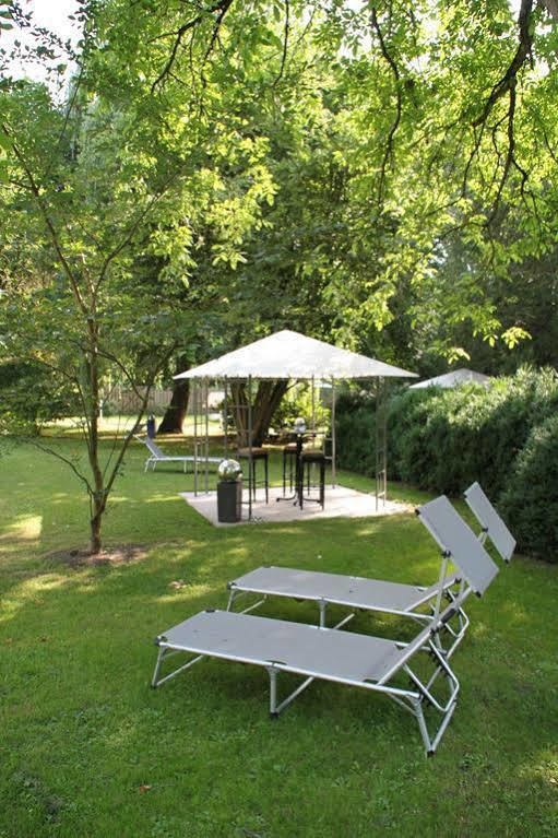 Hotel Villa Konigin Luise Bad Pyrmont Esterno foto