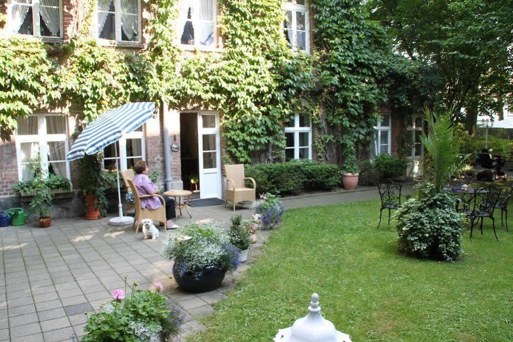 Hotel Villa Konigin Luise Bad Pyrmont Esterno foto